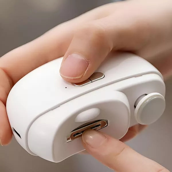 Norél™ Nail Clipper Automatisk negleklipper med lys